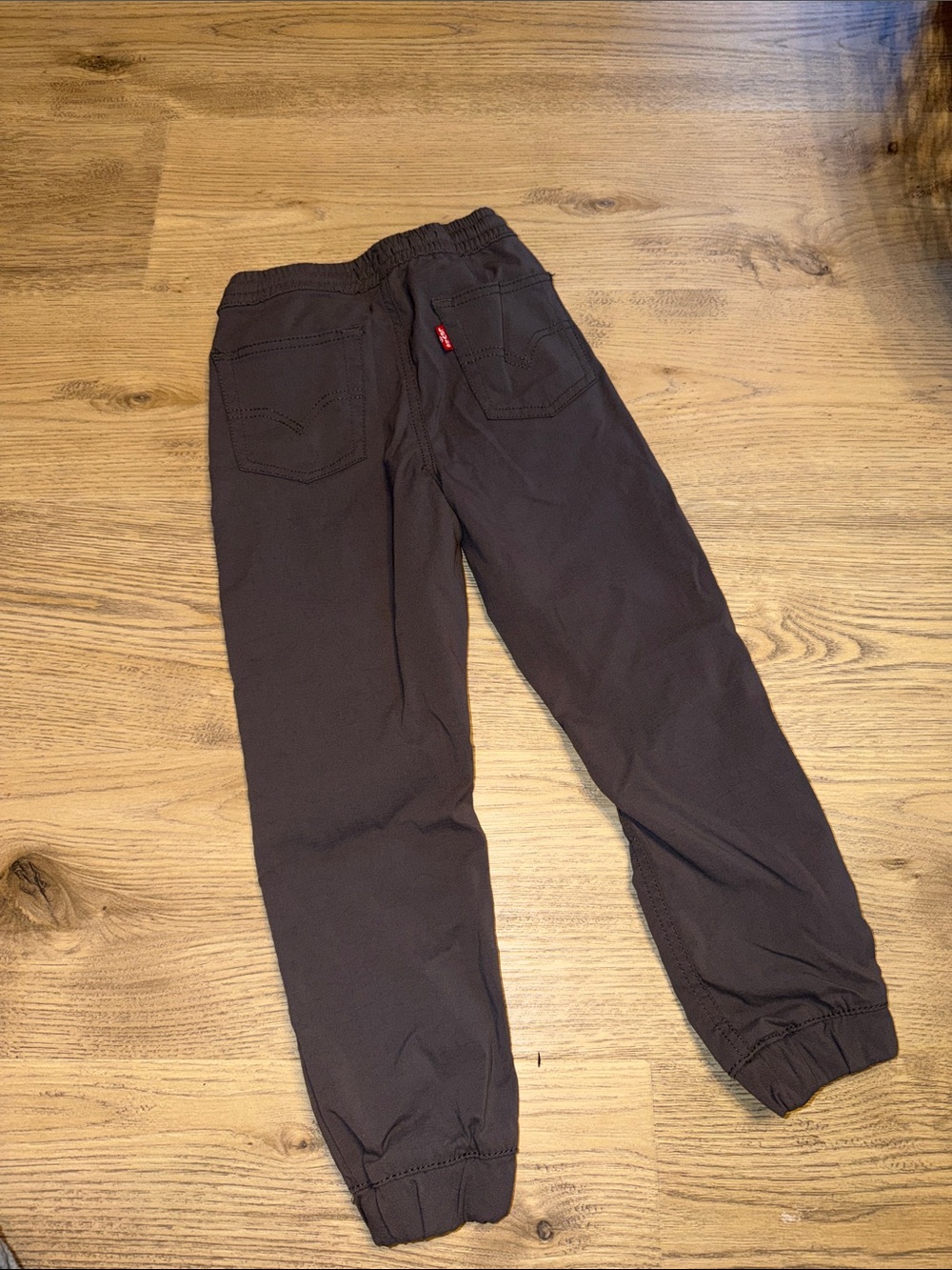Boys Levi’s dark grey jogger pants